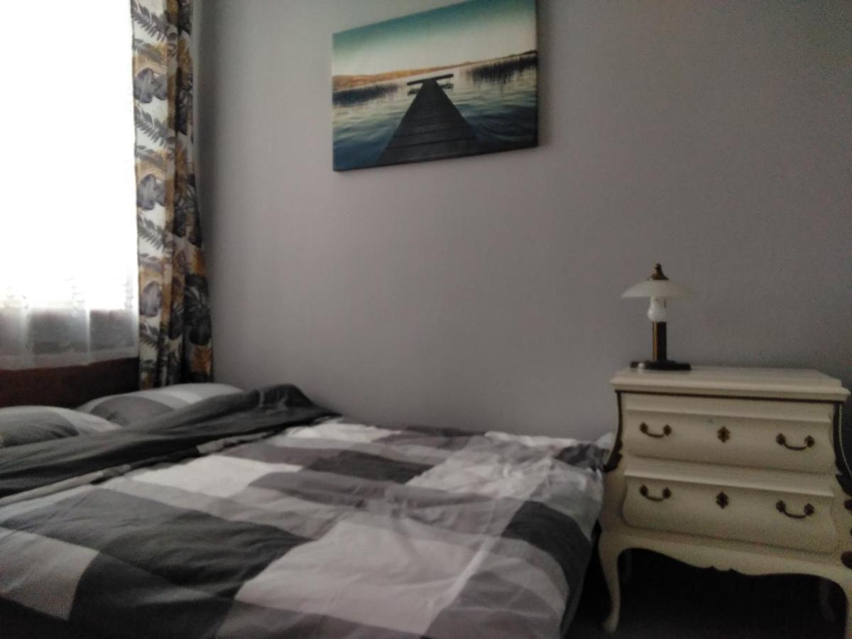 Sunny Bear Bed & Breakfast เยเลเนียกูรา ภายนอก รูปภาพ