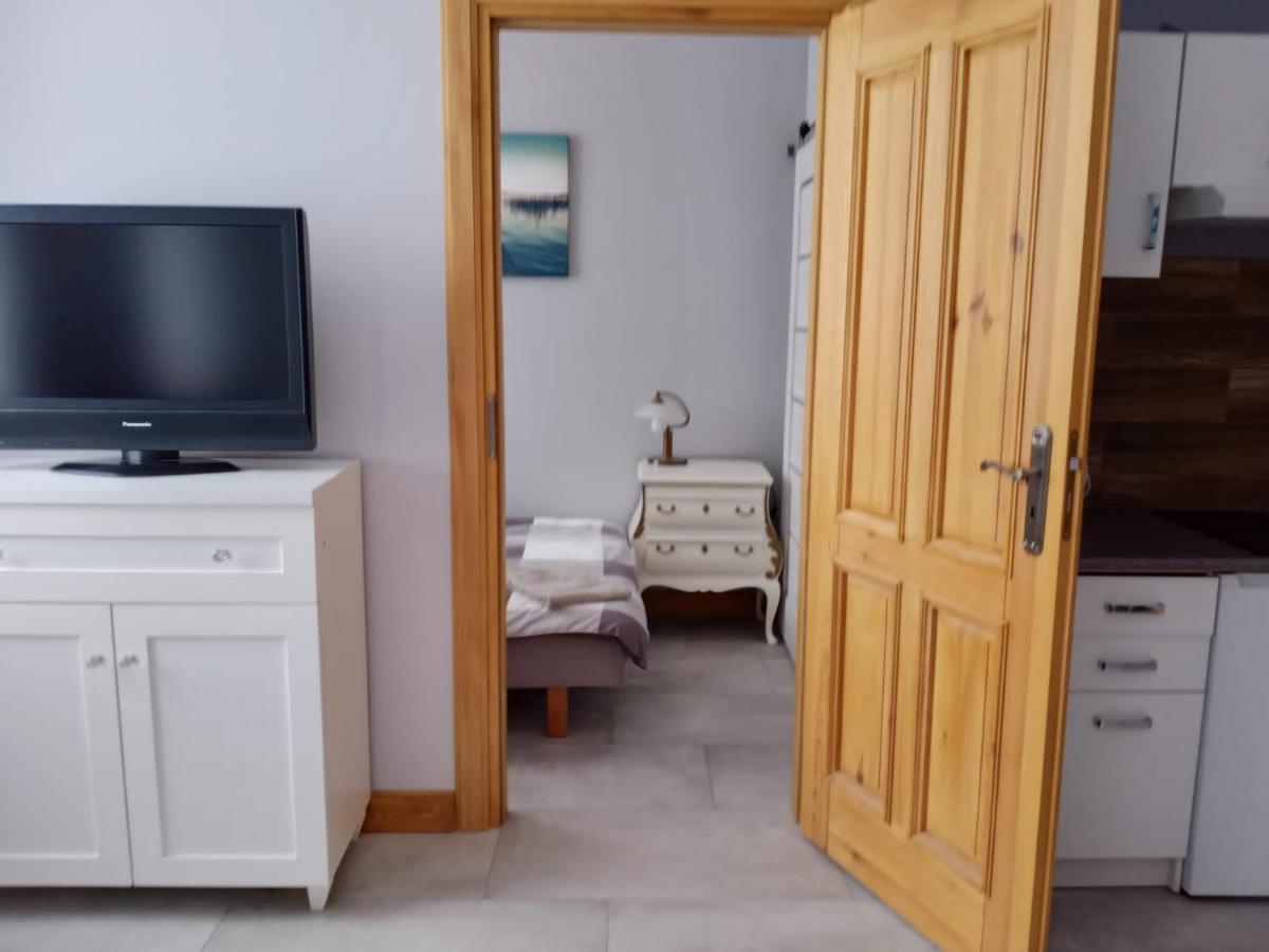Sunny Bear Bed & Breakfast เยเลเนียกูรา ภายนอก รูปภาพ