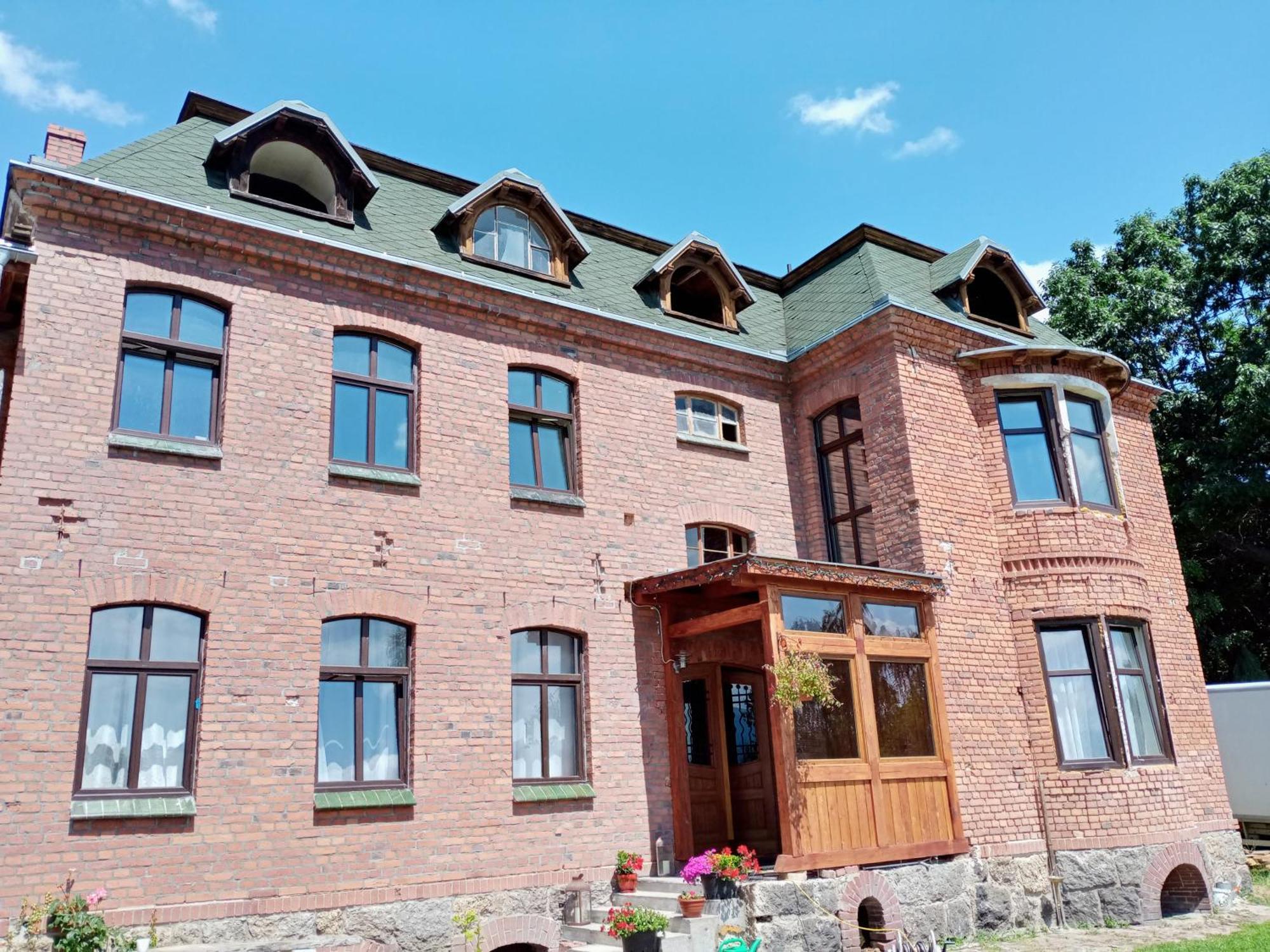 Sunny Bear Bed & Breakfast เยเลเนียกูรา ภายนอก รูปภาพ